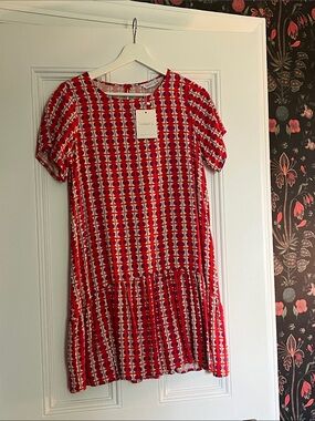 Women's Red Geometric Short-Sleeve Casual Dress